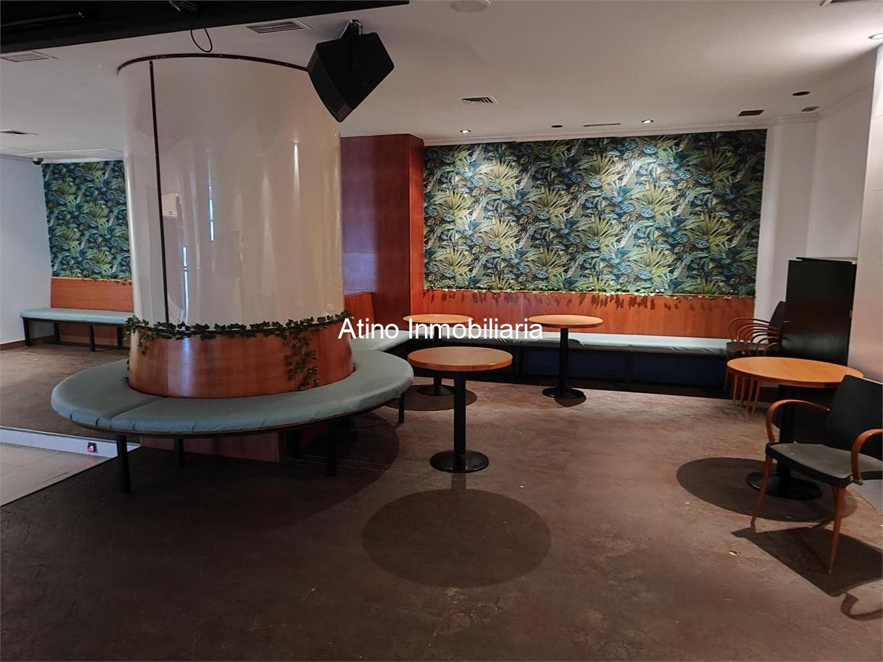 Foto 1 AMPLIO LOCAL COMERCIAL EN VENTA