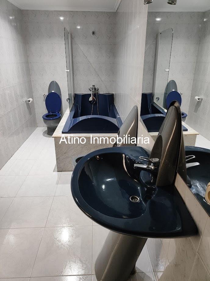 Foto 7 ÁTICO DÚPLEX CON TERRAZA EN EL CENTRO