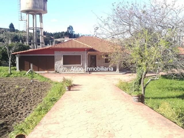 CASA CON FINCA EN MEIS