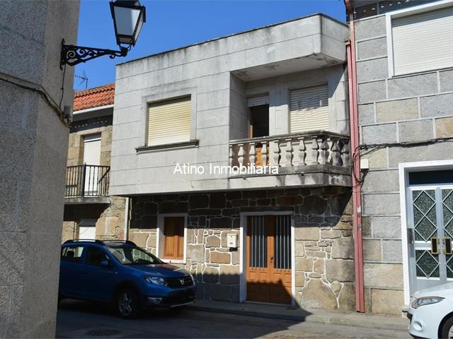 CASA EN PLENO CENTRO - Vilanova de Arousa