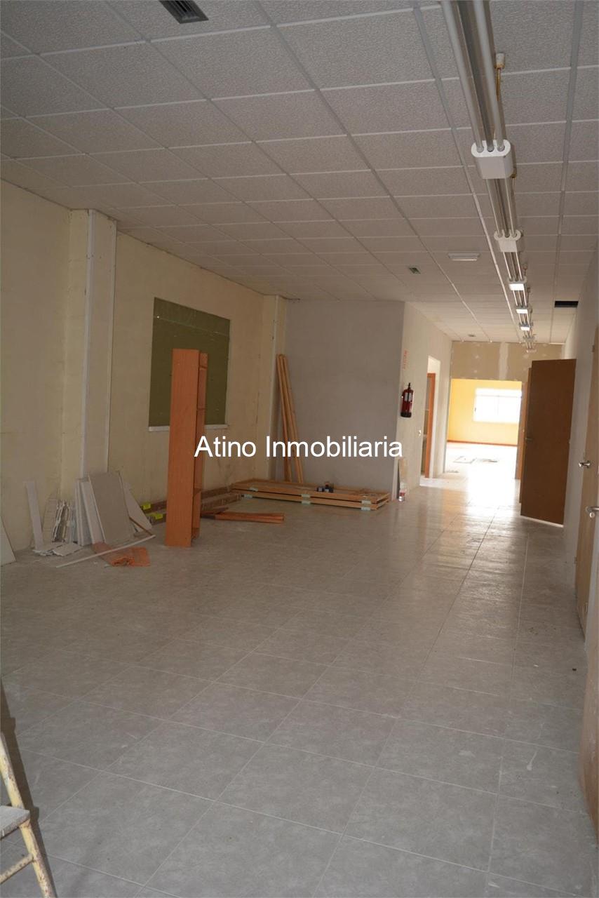 Foto 4 NAVE EN BAMIO