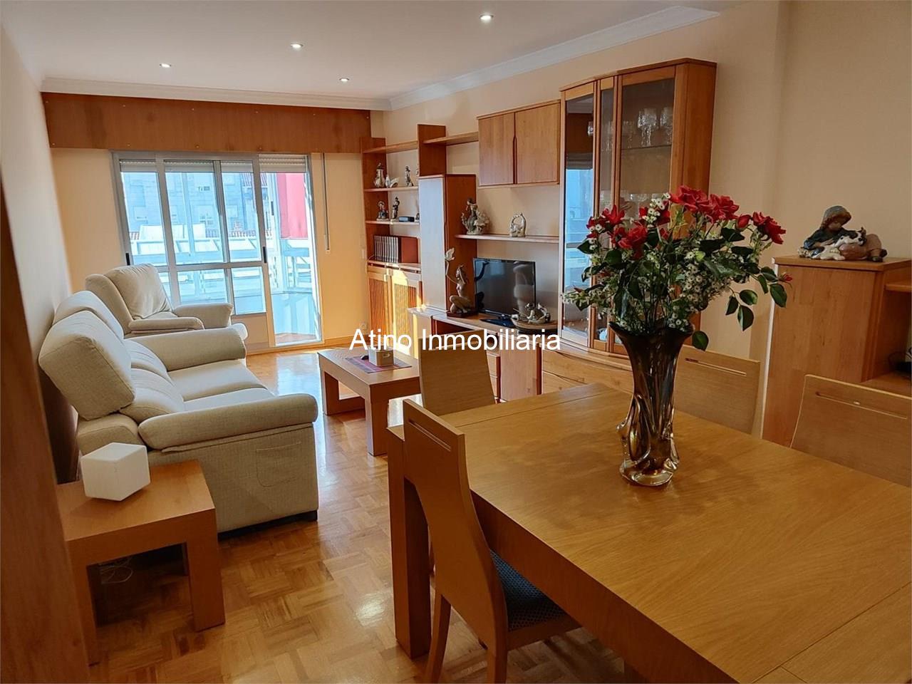 Foto 1 PISO DE 4 DORMITORIOS EN EL CENTRO